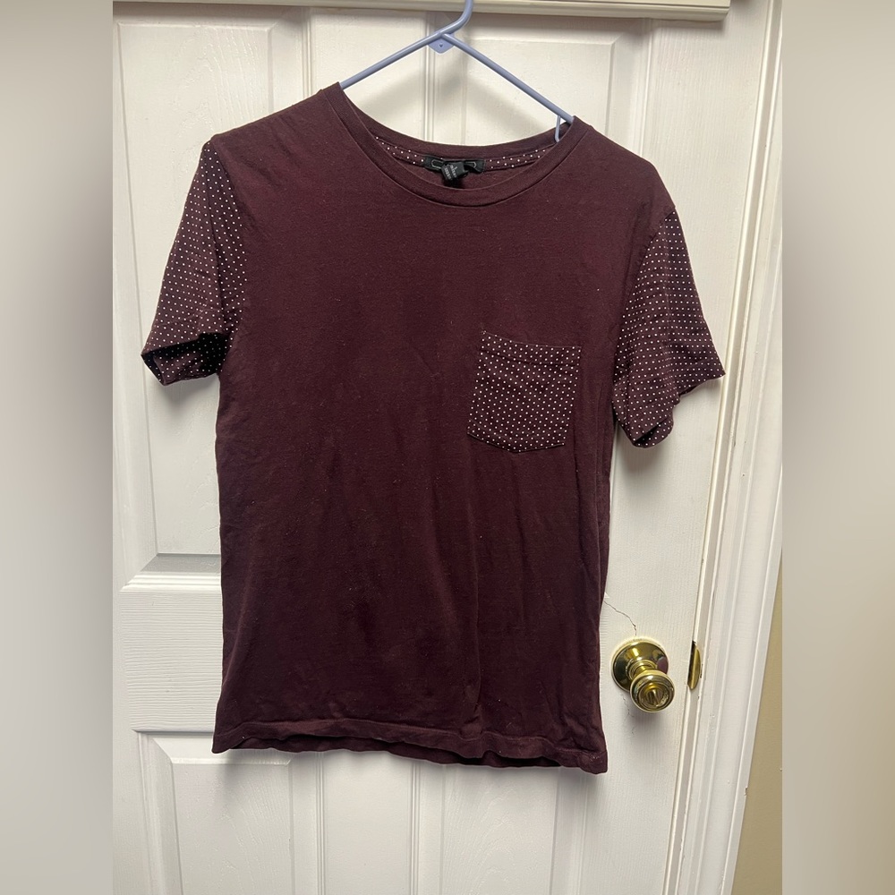 21 men forever xxi MEN XS extra small tee t-shirt shortsleeved maroon white